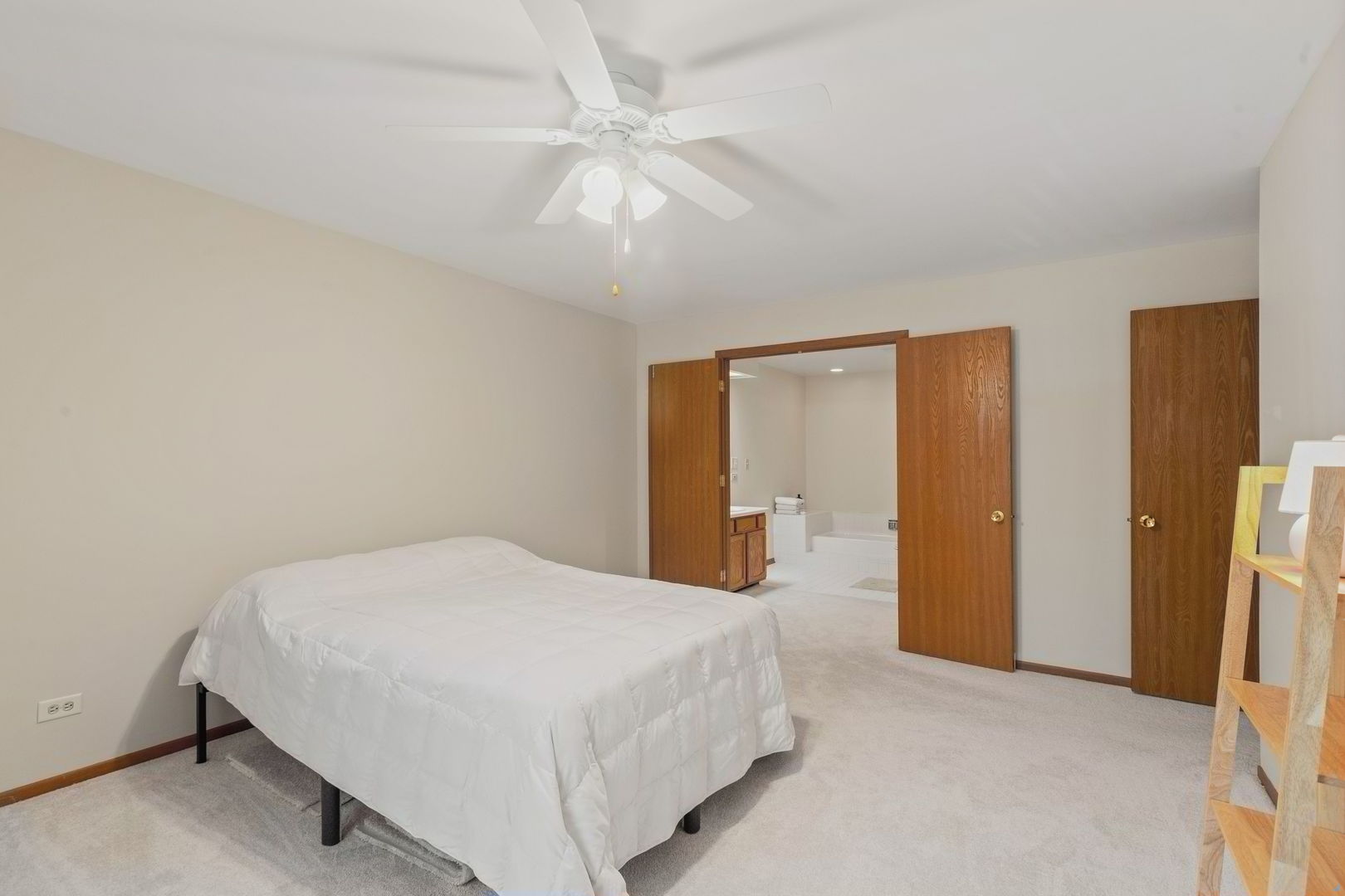 1410 W Partridge Lane 6 Property Photo 16