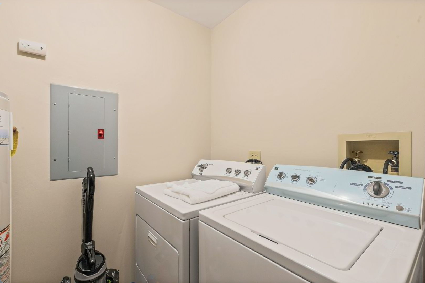 1410 W Partridge Lane 6 Property Photo 21