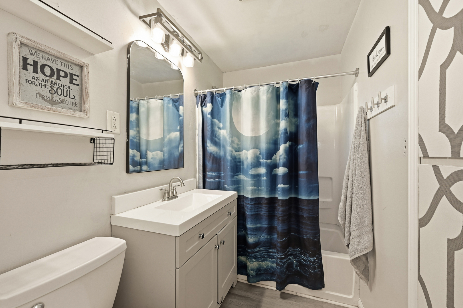 16 Greenbriar Drive Property Photo 16