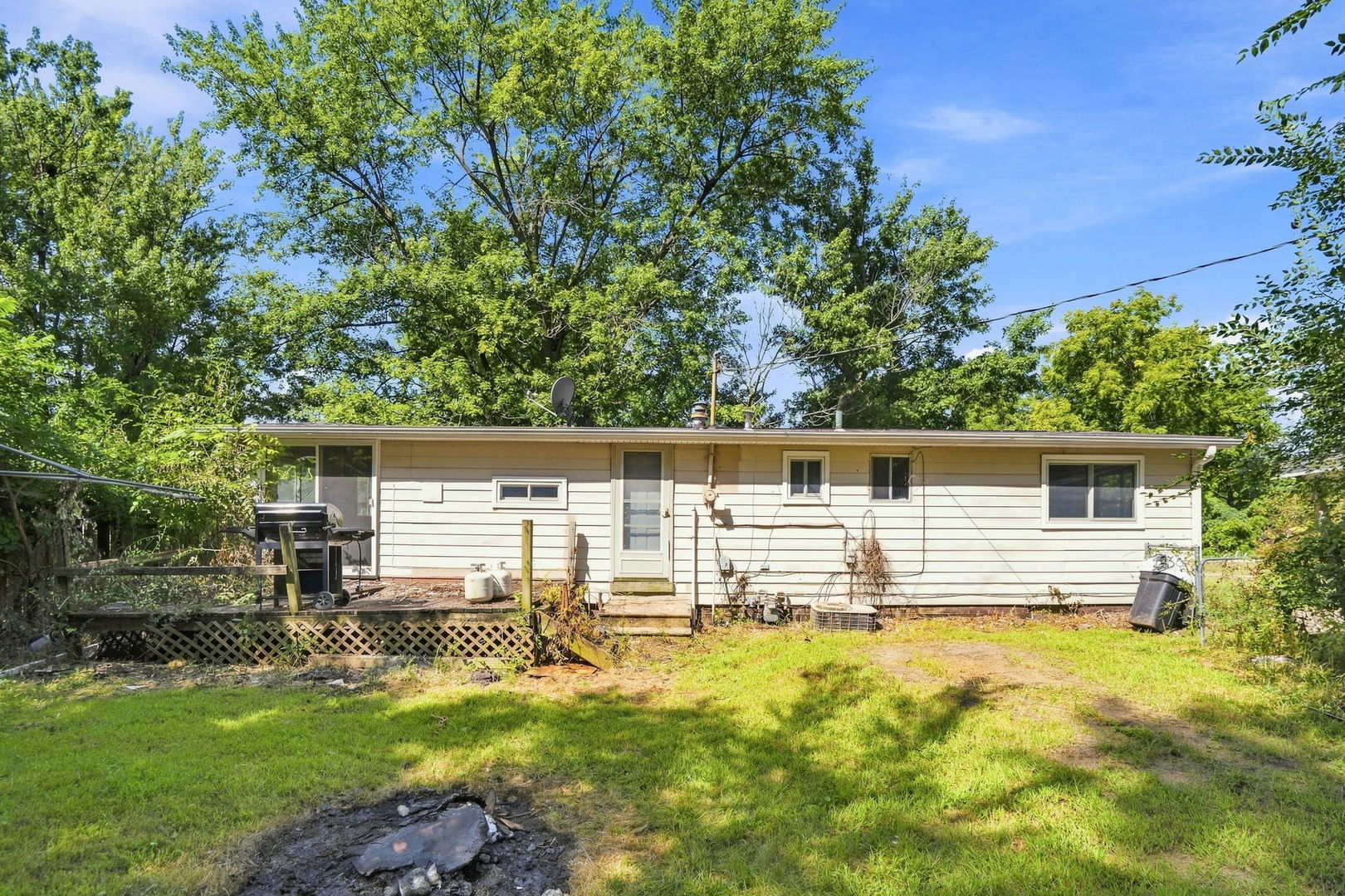 7425 25th Street Property Photo 5