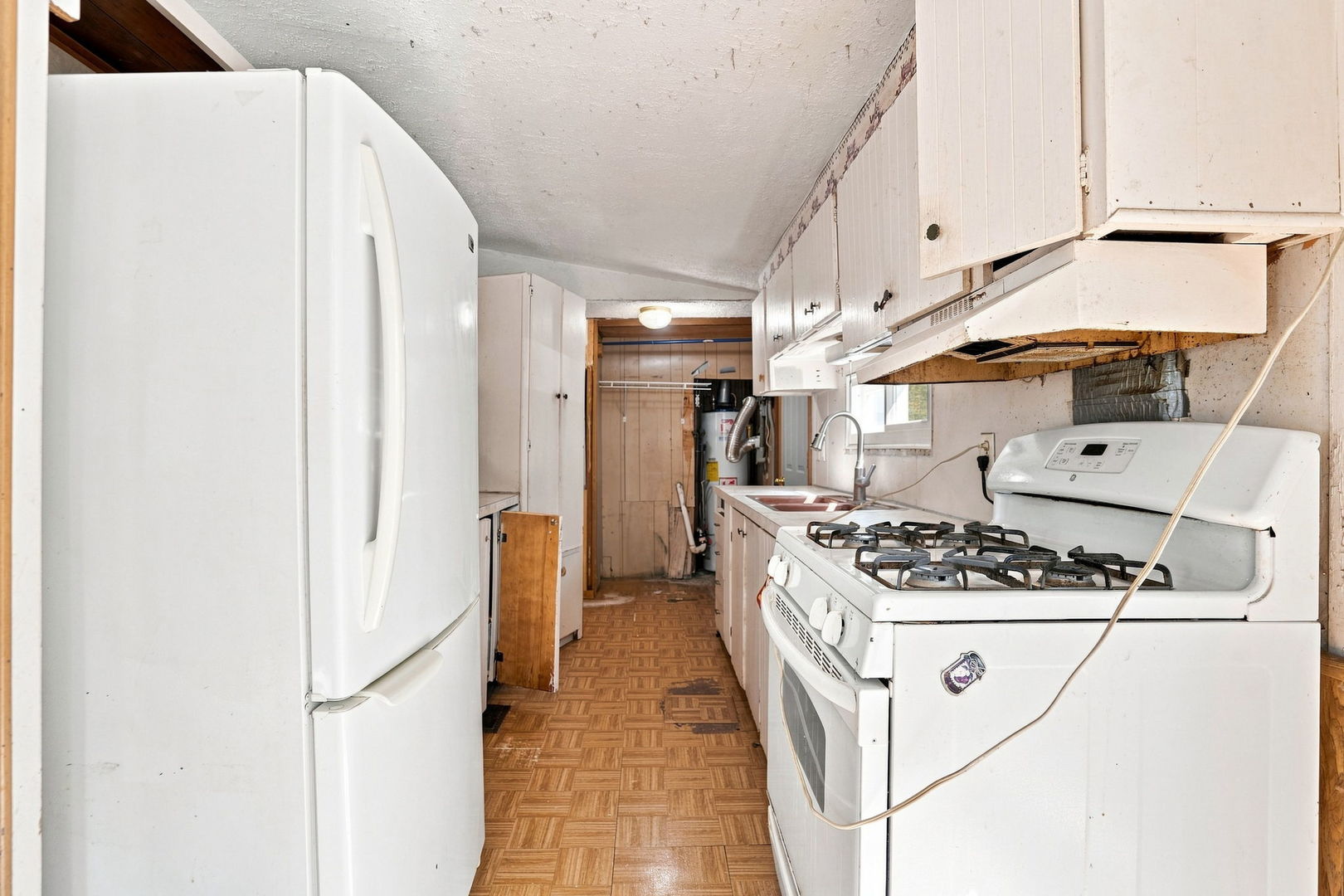 7425 25th Street Property Photo 9