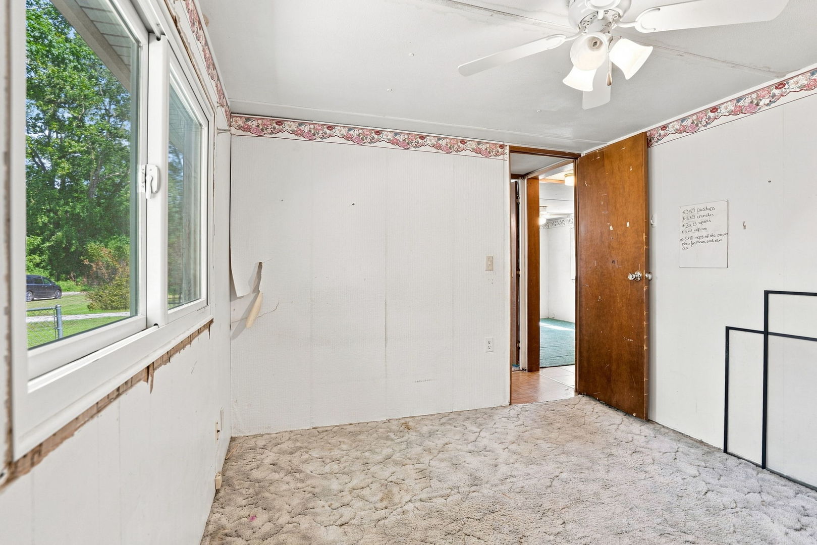 7425 25th Street Property Photo 14