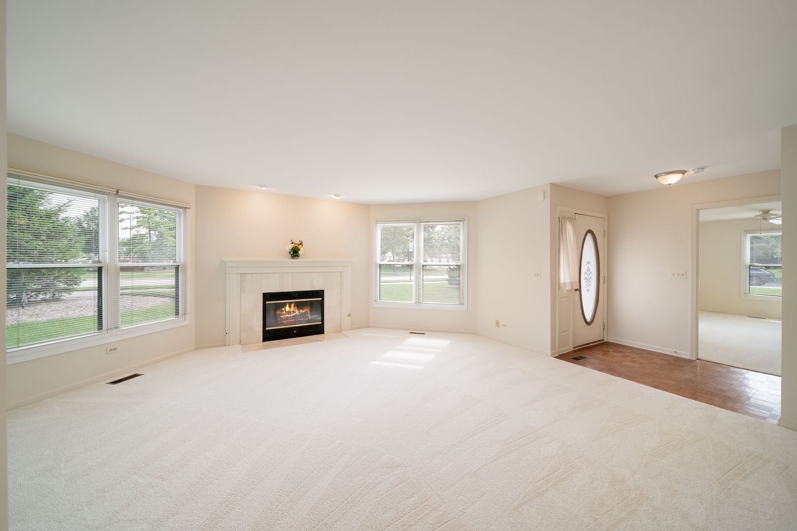 2 Willow Parkway Property Photo 7