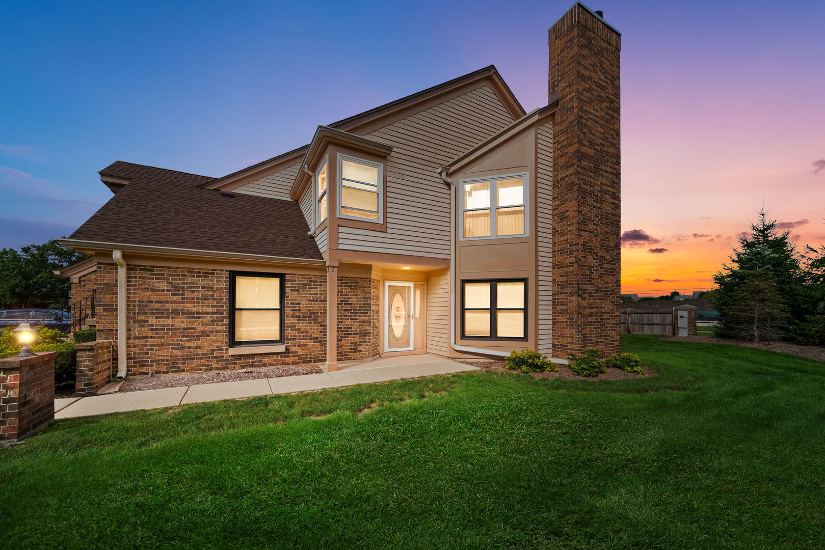2 Willow Parkway Property Photo 24