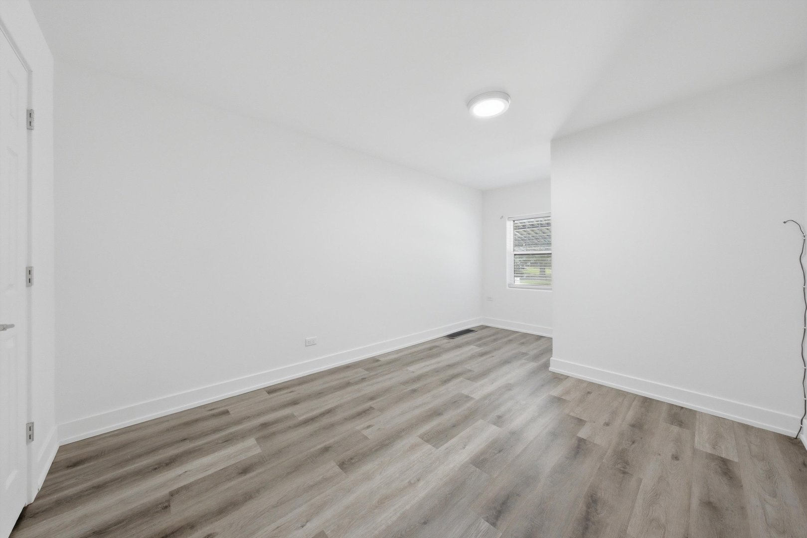 531 Algonquin Street Property Photo 8