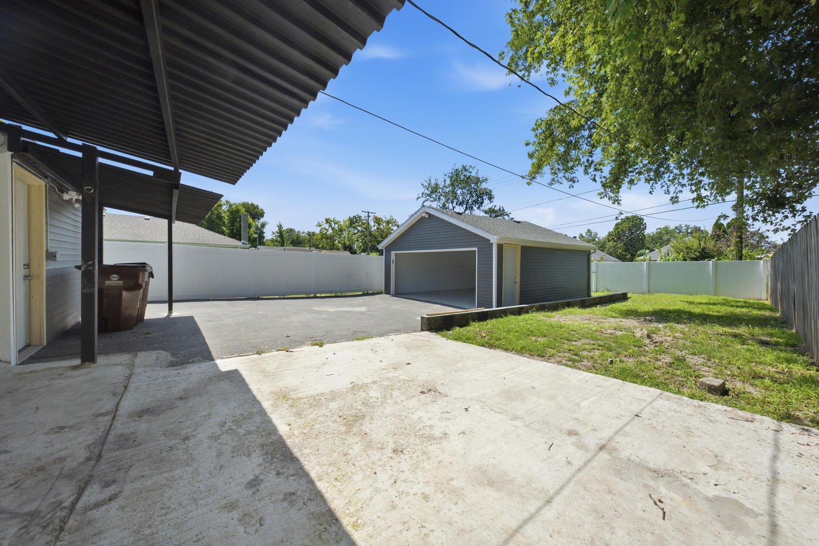 531 Algonquin Street Property Photo 19