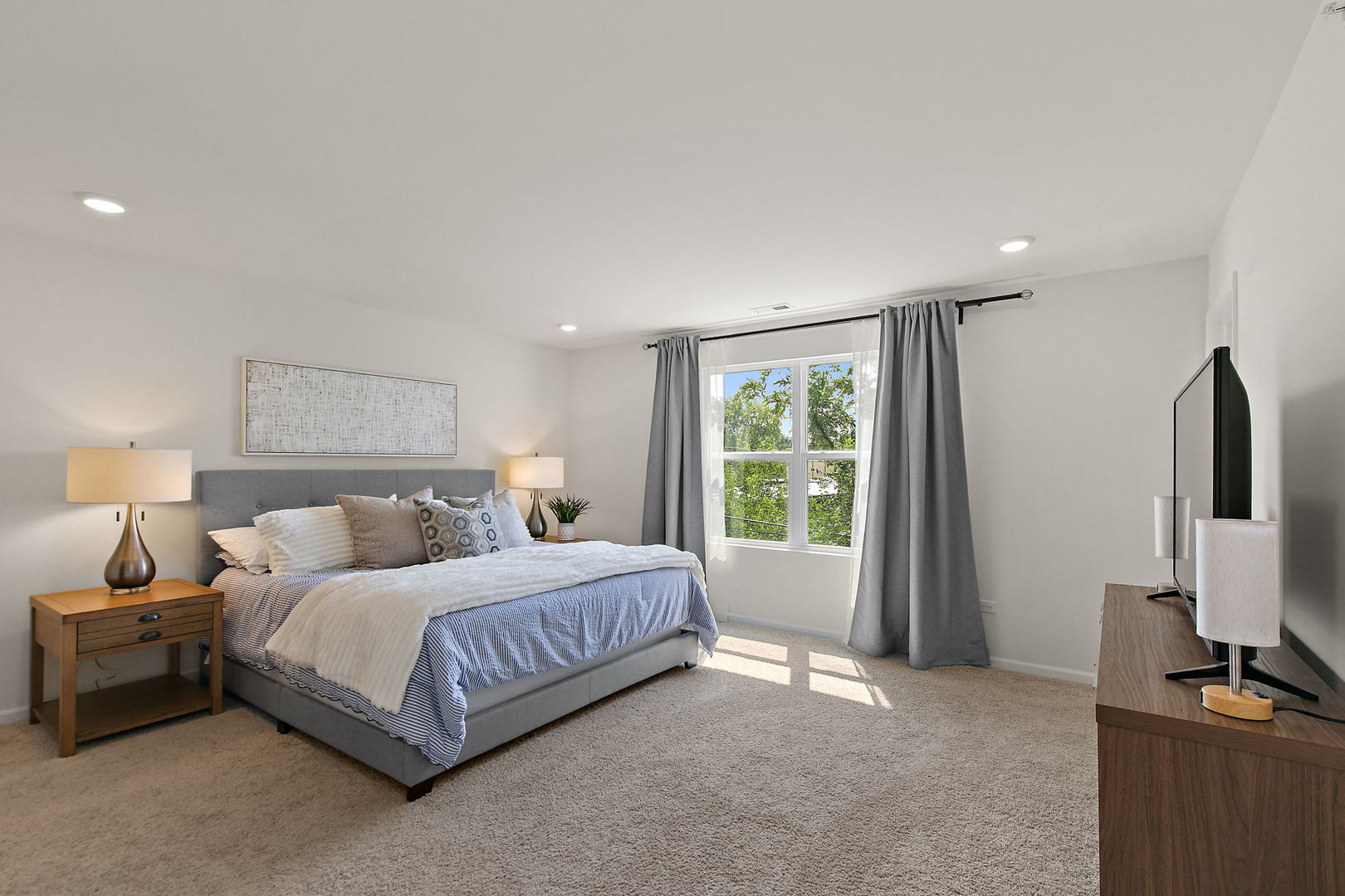2515 Geranium Way 19-2 Property Photo 17