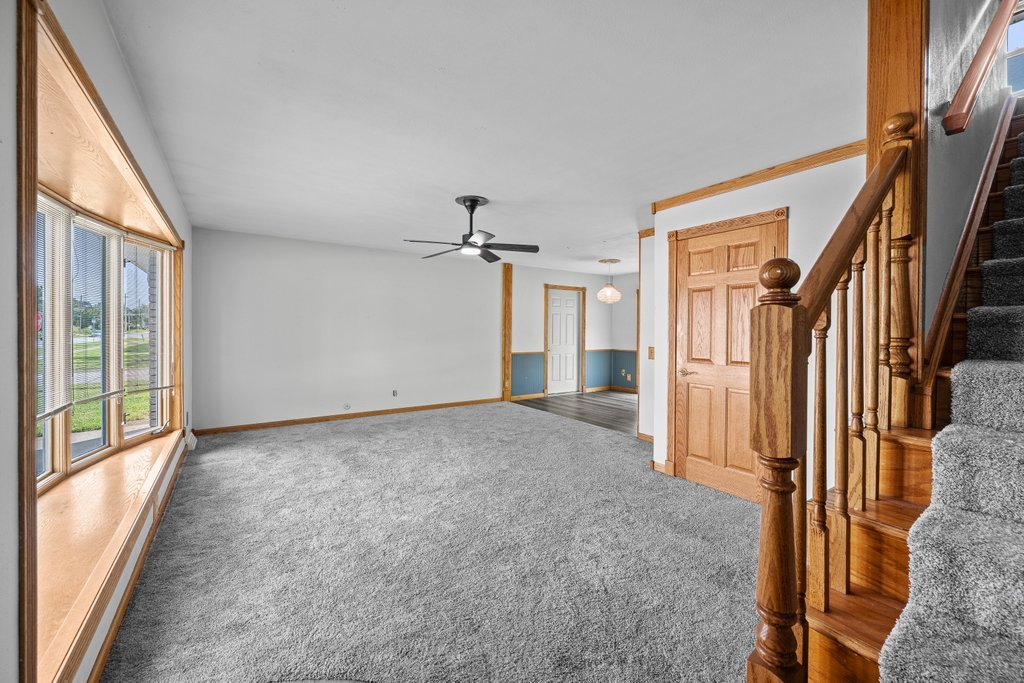 1131 48th Street 16 Property Photo 11