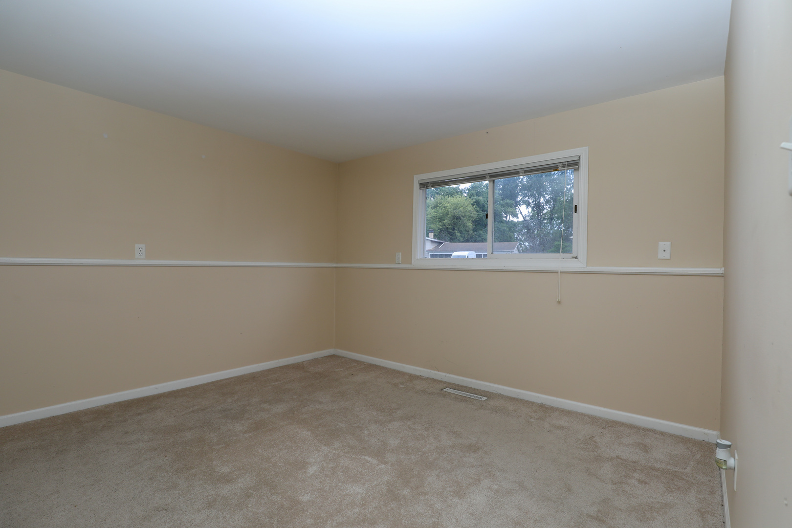 273 Berkshire Drive Property Photo 14