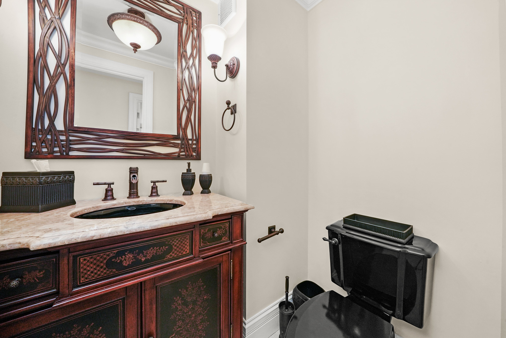 12742476 Property Photo 21