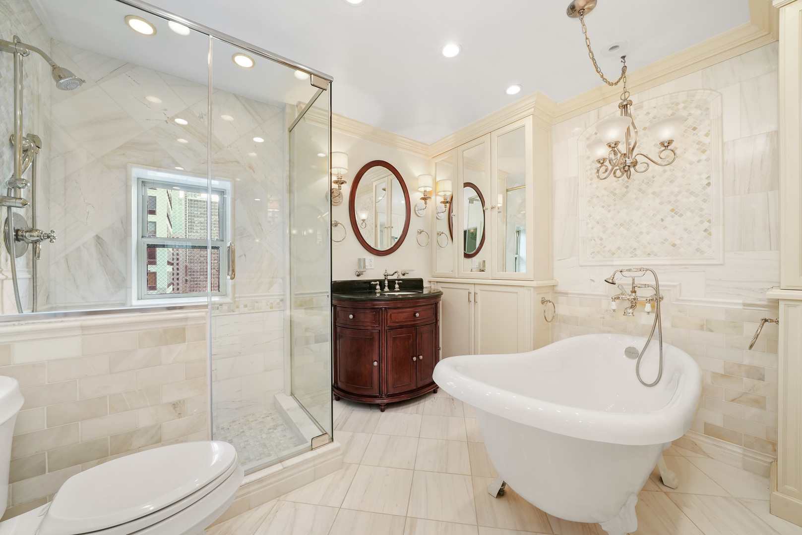 12742476 Property Photo 25