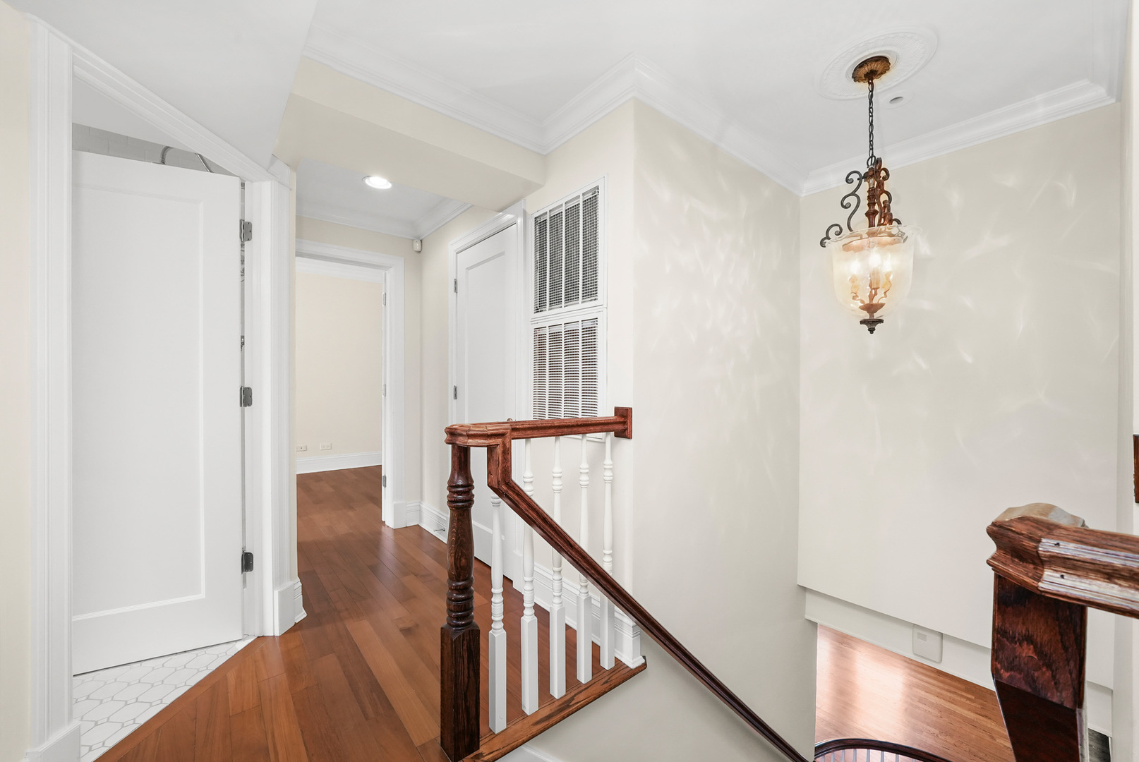12742476 Property Photo 30