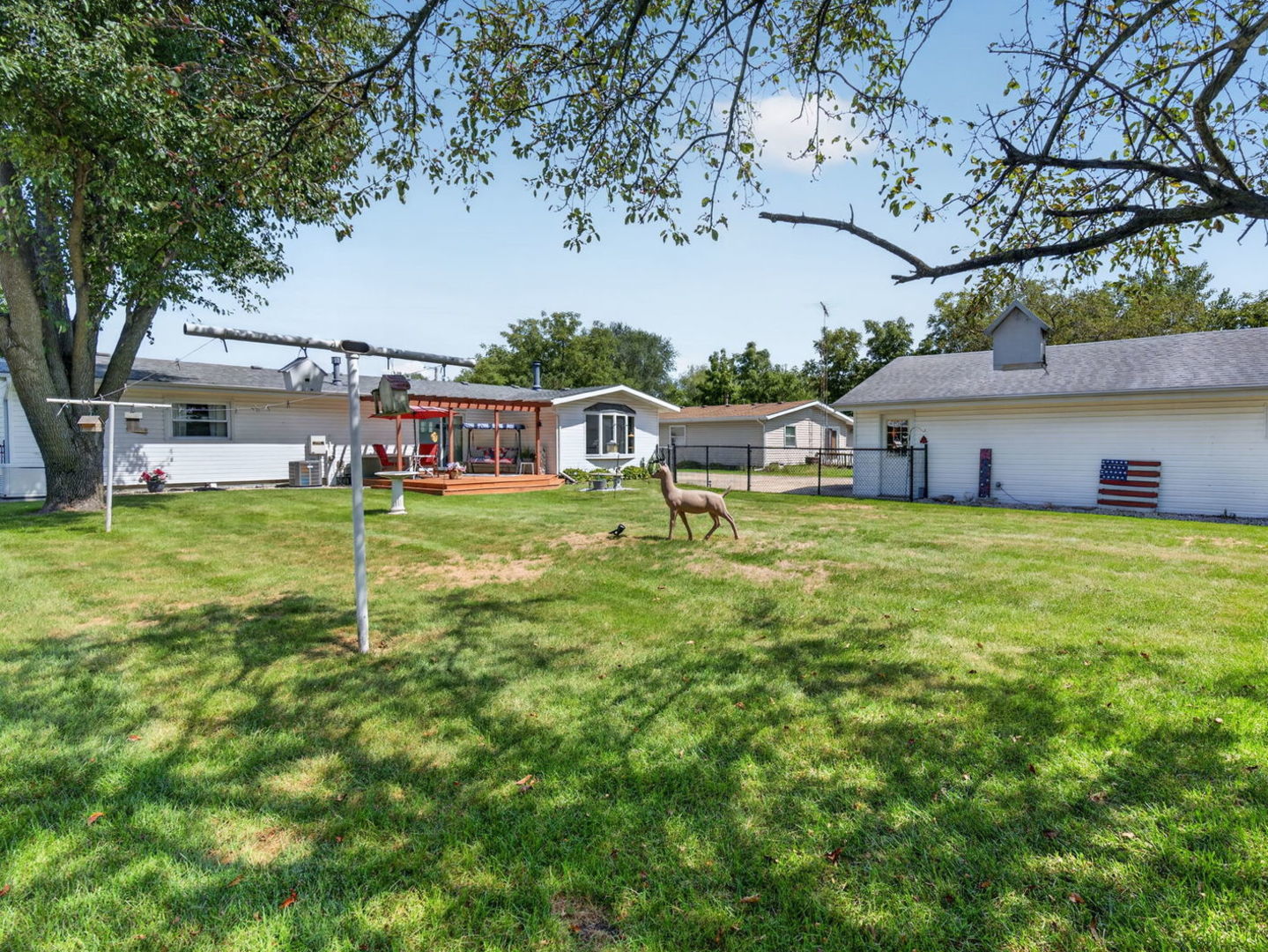 1205 E 2nd Street Property Photo 41
