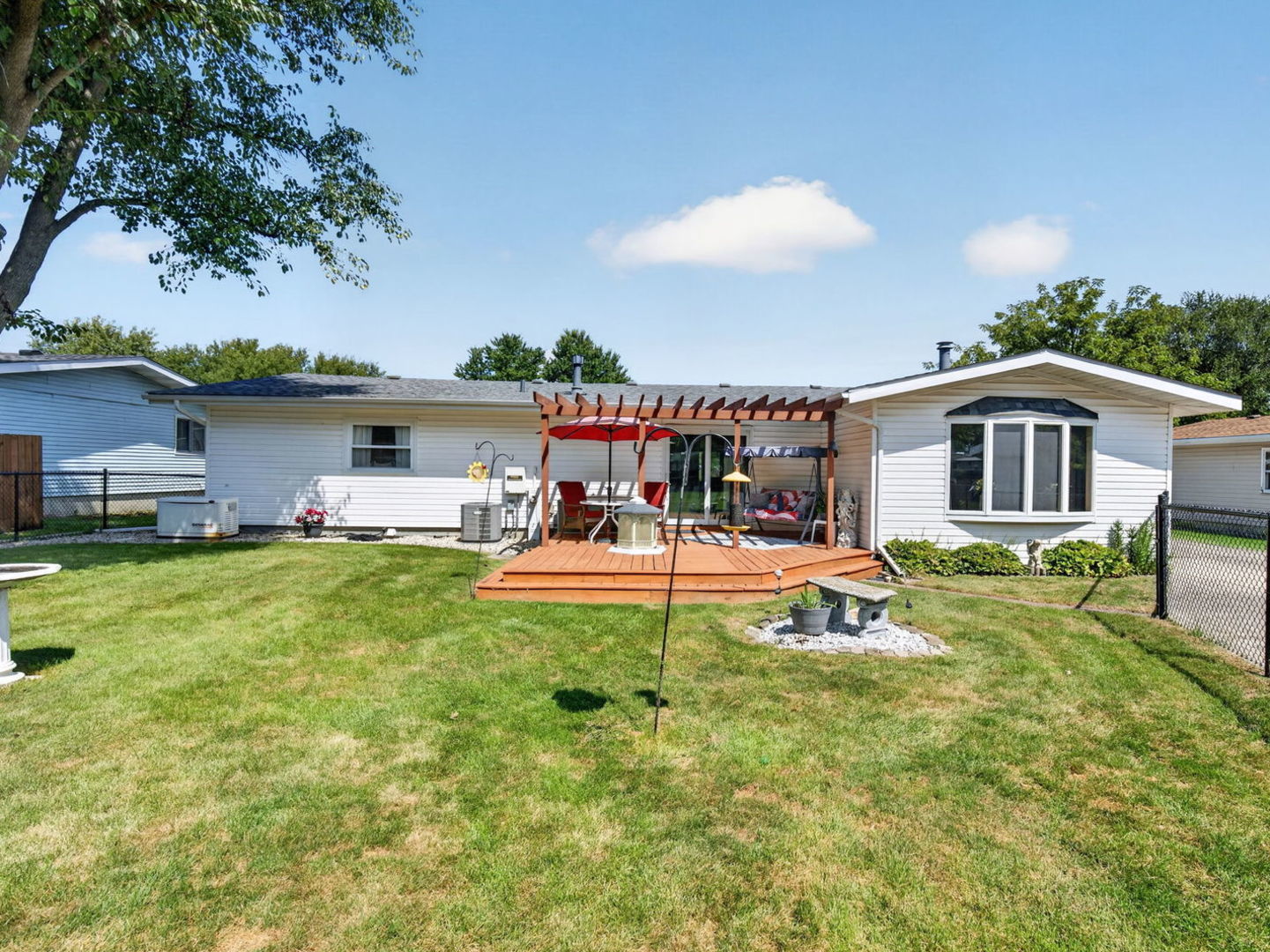 1205 E 2nd Street Property Photo 42