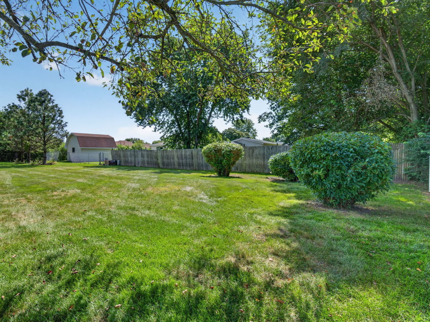 1205 E 2nd Street Property Photo 55