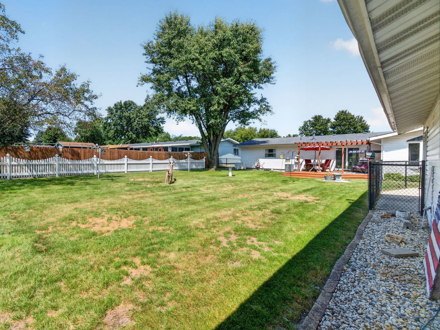 1205 E 2nd Street Property Photo 56