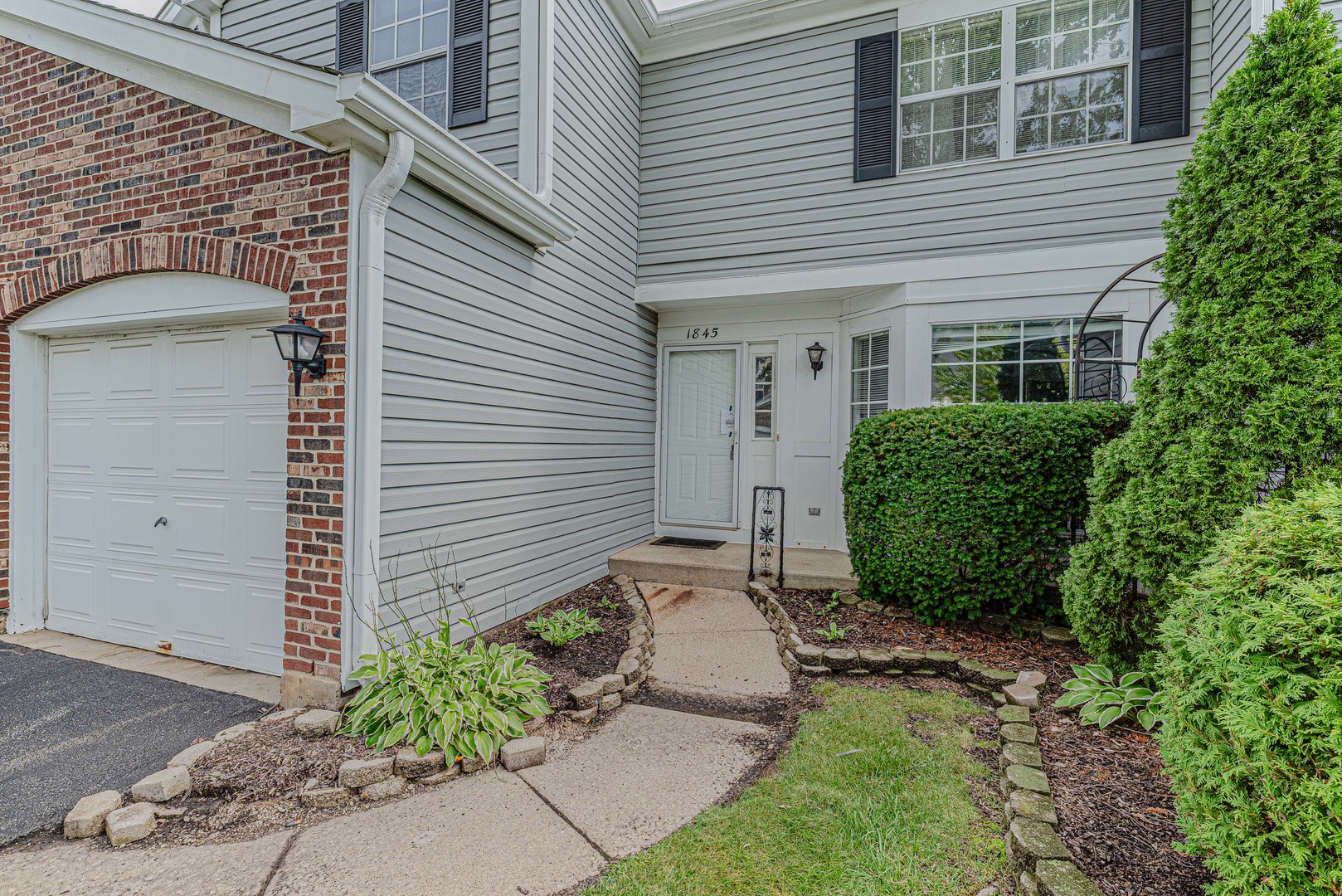 1845 Salem Court Property Photo 27