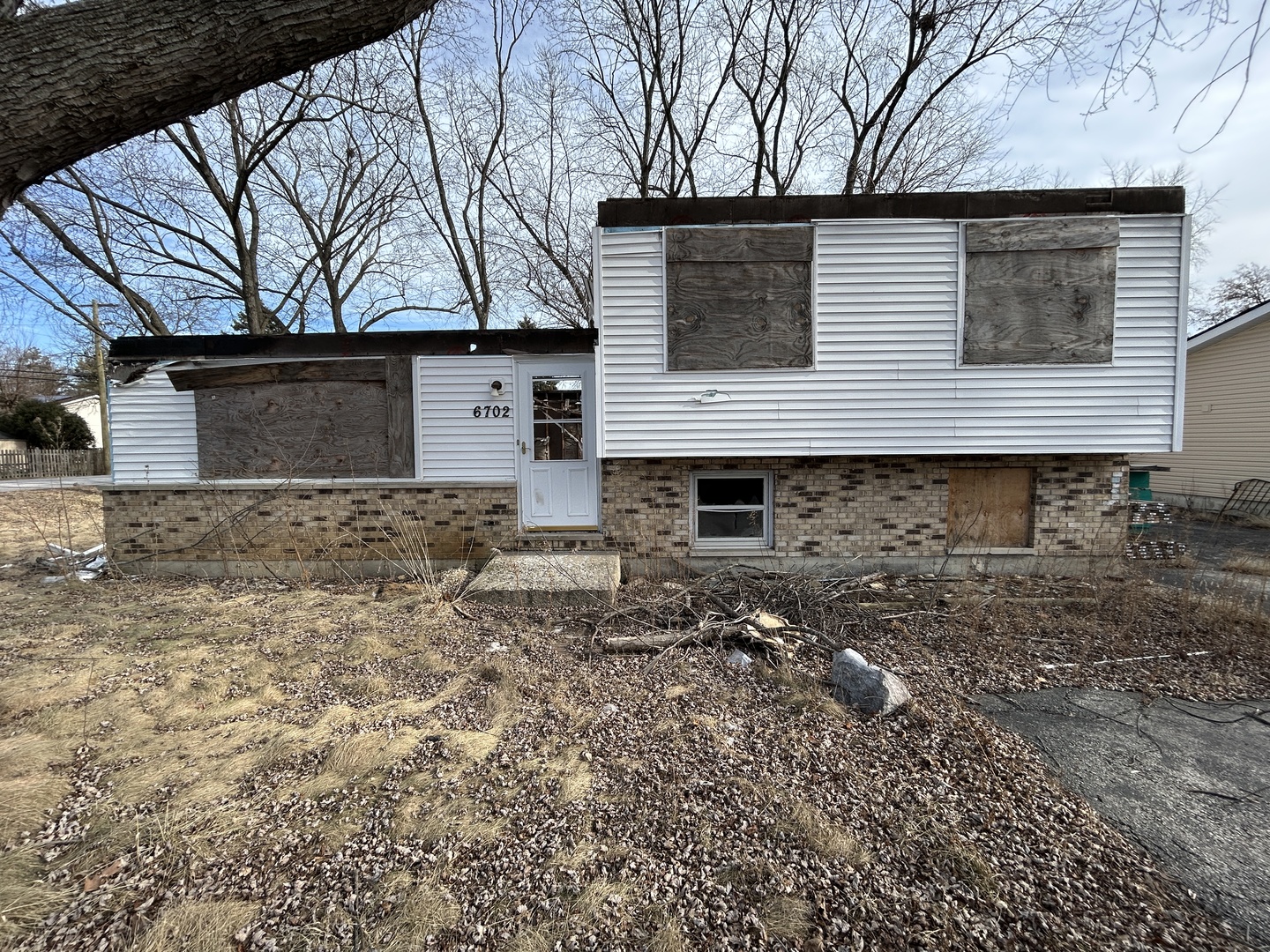 6702 Wander Way Property Photo 2