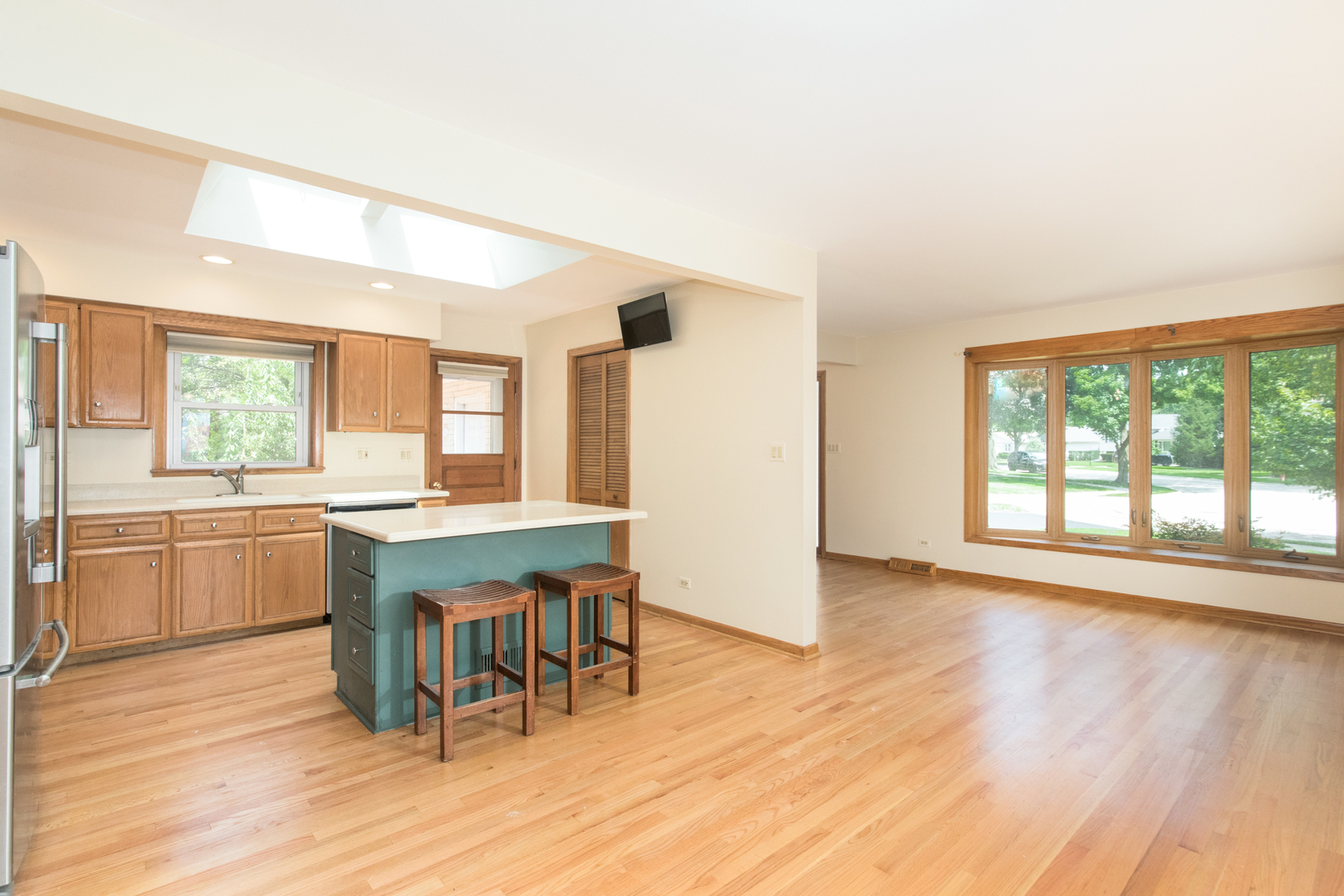 250 Shannon Court Property Photo 6