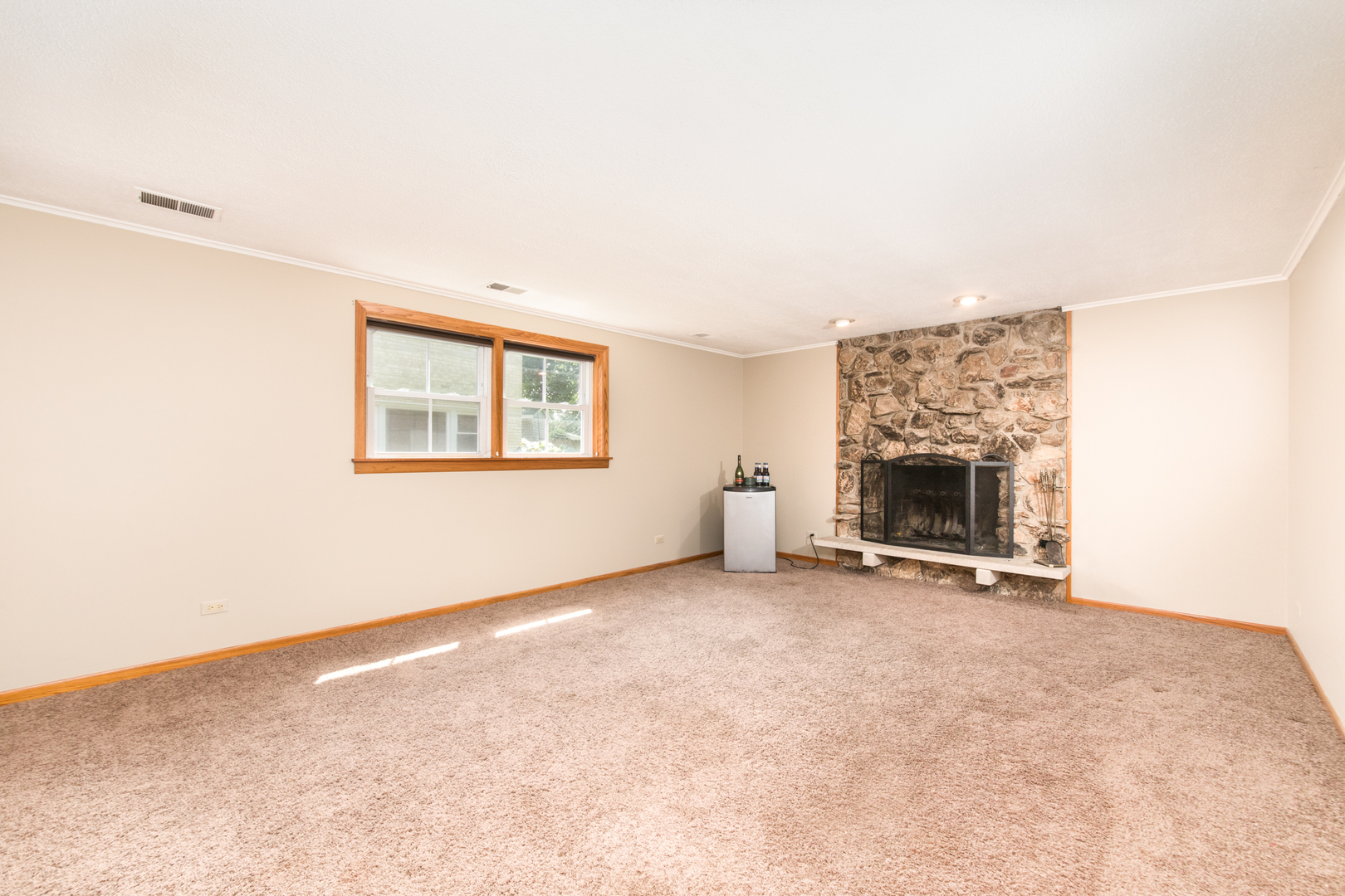 250 Shannon Court Property Photo 9