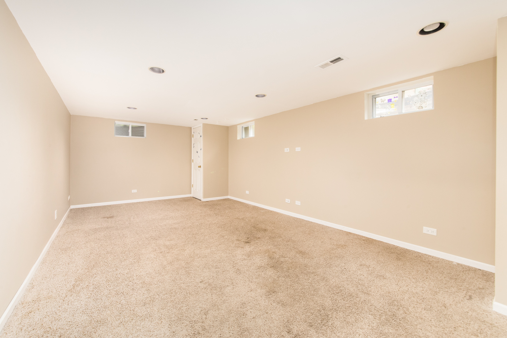 250 Shannon Court Property Photo 13