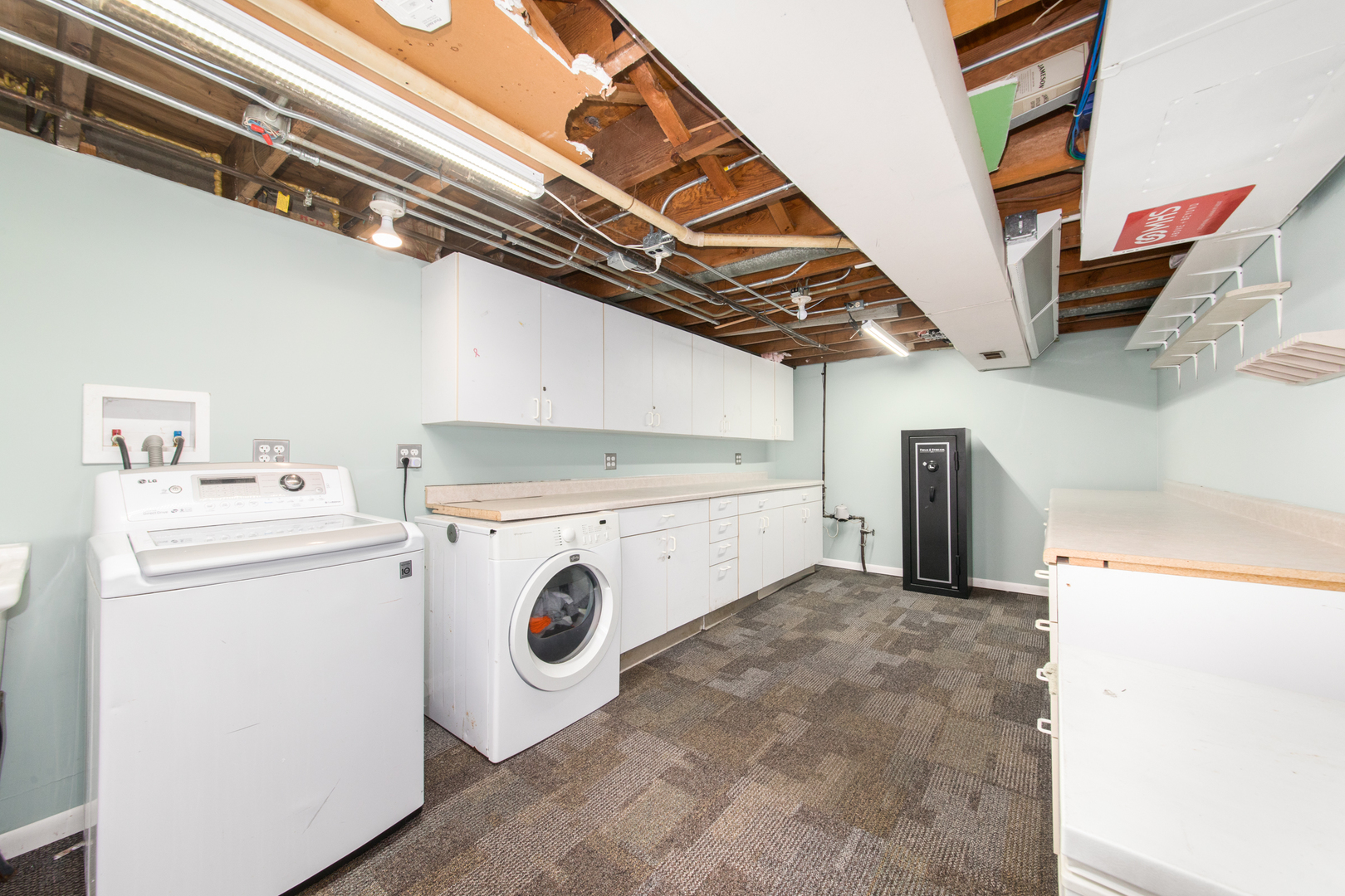 250 Shannon Court Property Photo 14