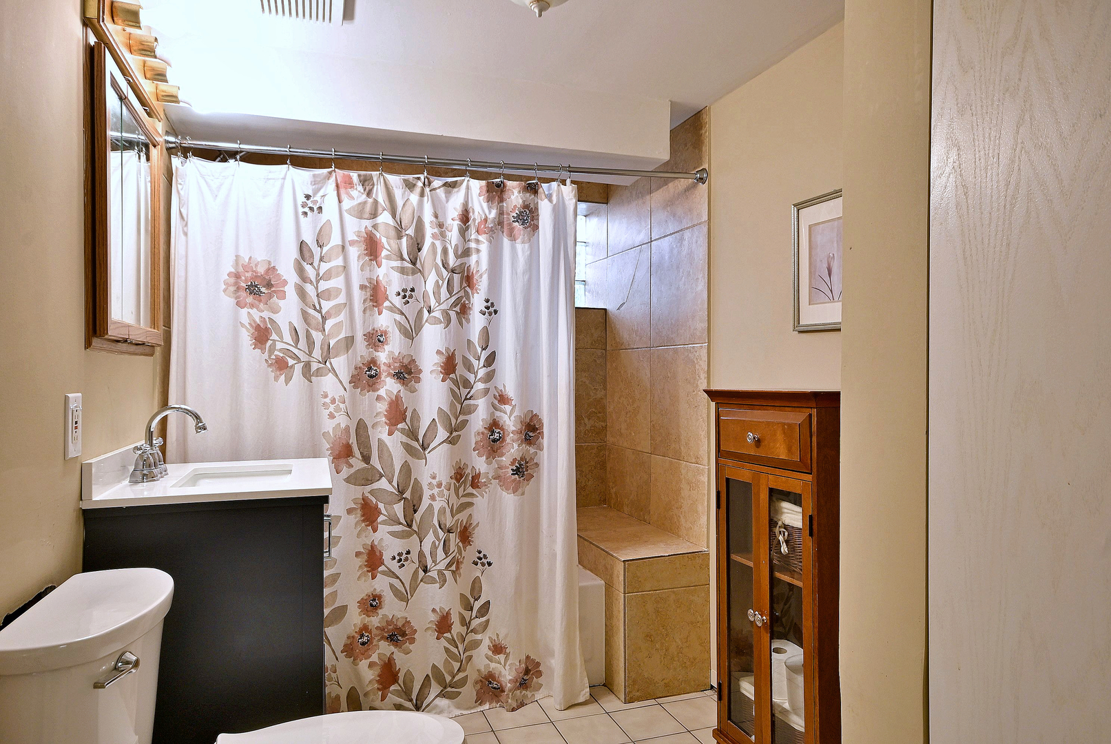 5405 N Mulligan Avenue Property Photo 13