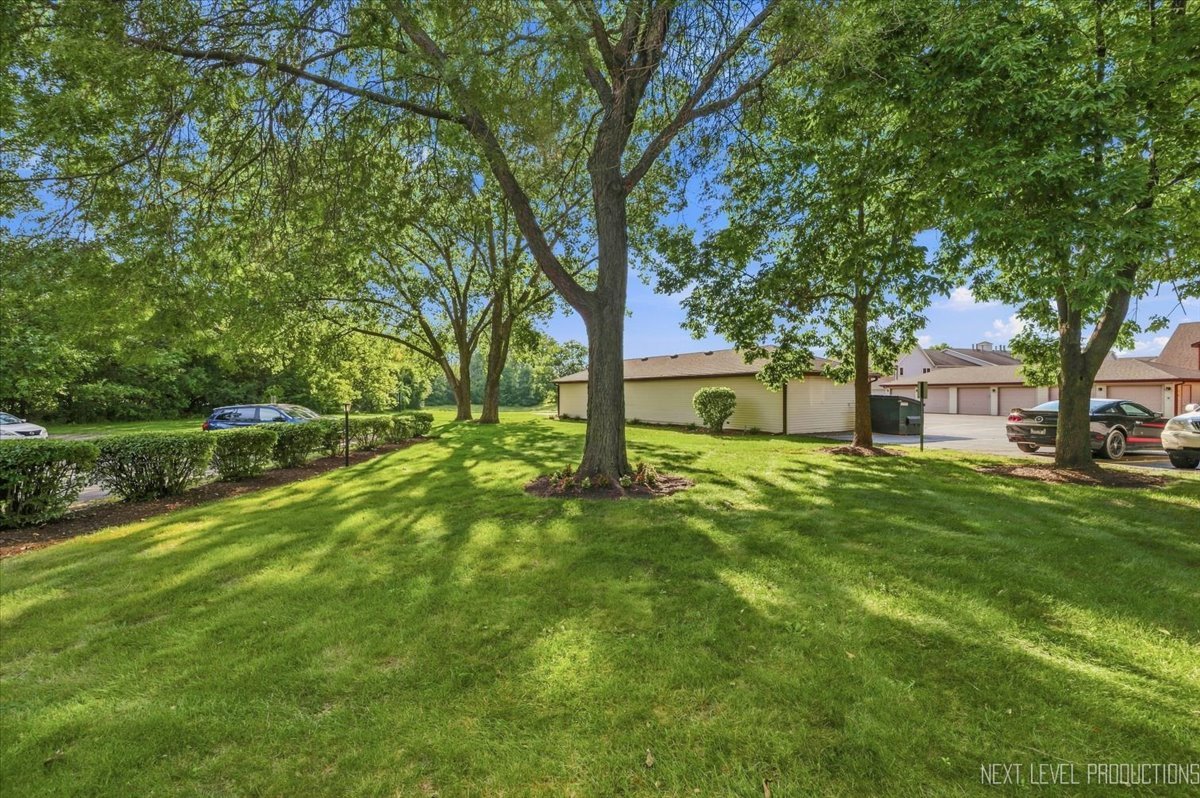 457 Valley Drive 202 Property Photo 16