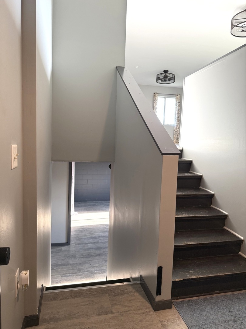 909 Harmon Road Property Photo 18