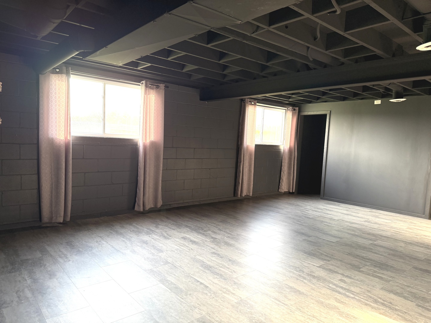 909 Harmon Road Property Photo 19