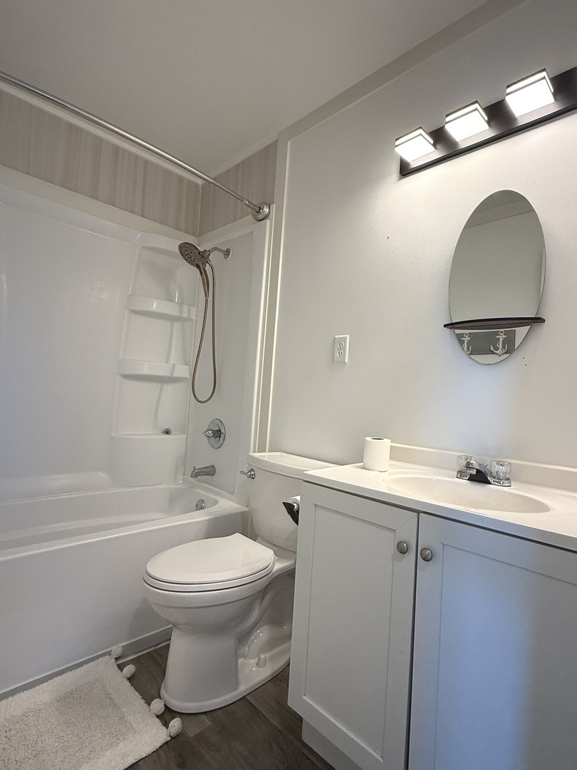 909 Harmon Road Property Photo 32