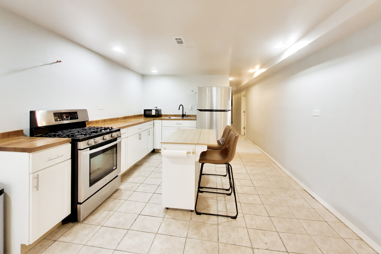 4312 W Adams Street Property Photo 10