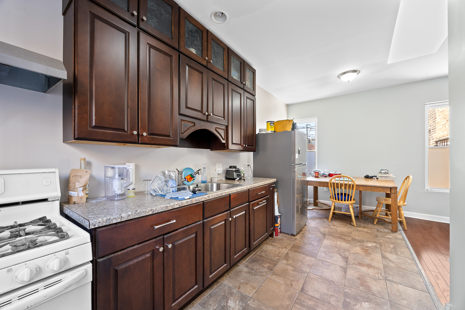 1527 W 18th Place Property Photo 32