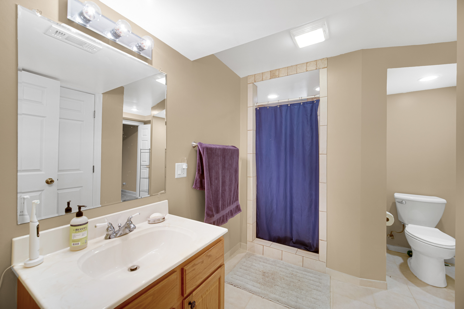 112 Cass Street Property Photo 16