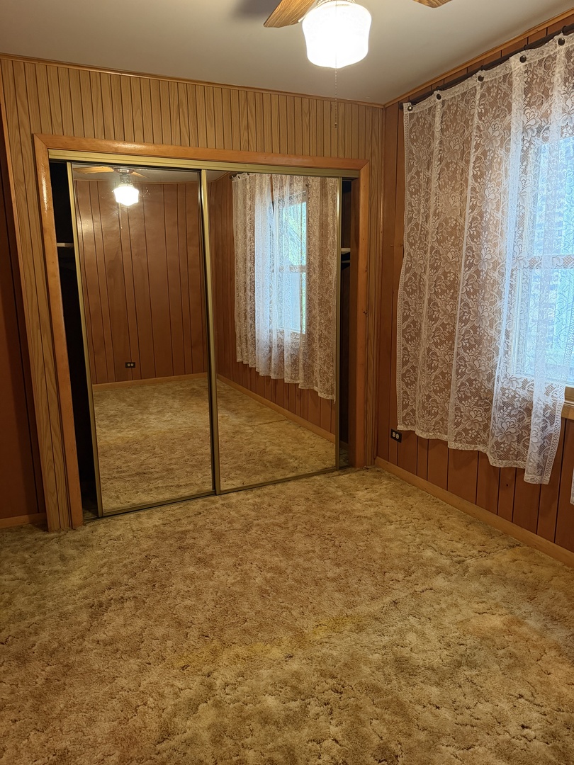 3336 N Karlov Avenue Property Photo 7