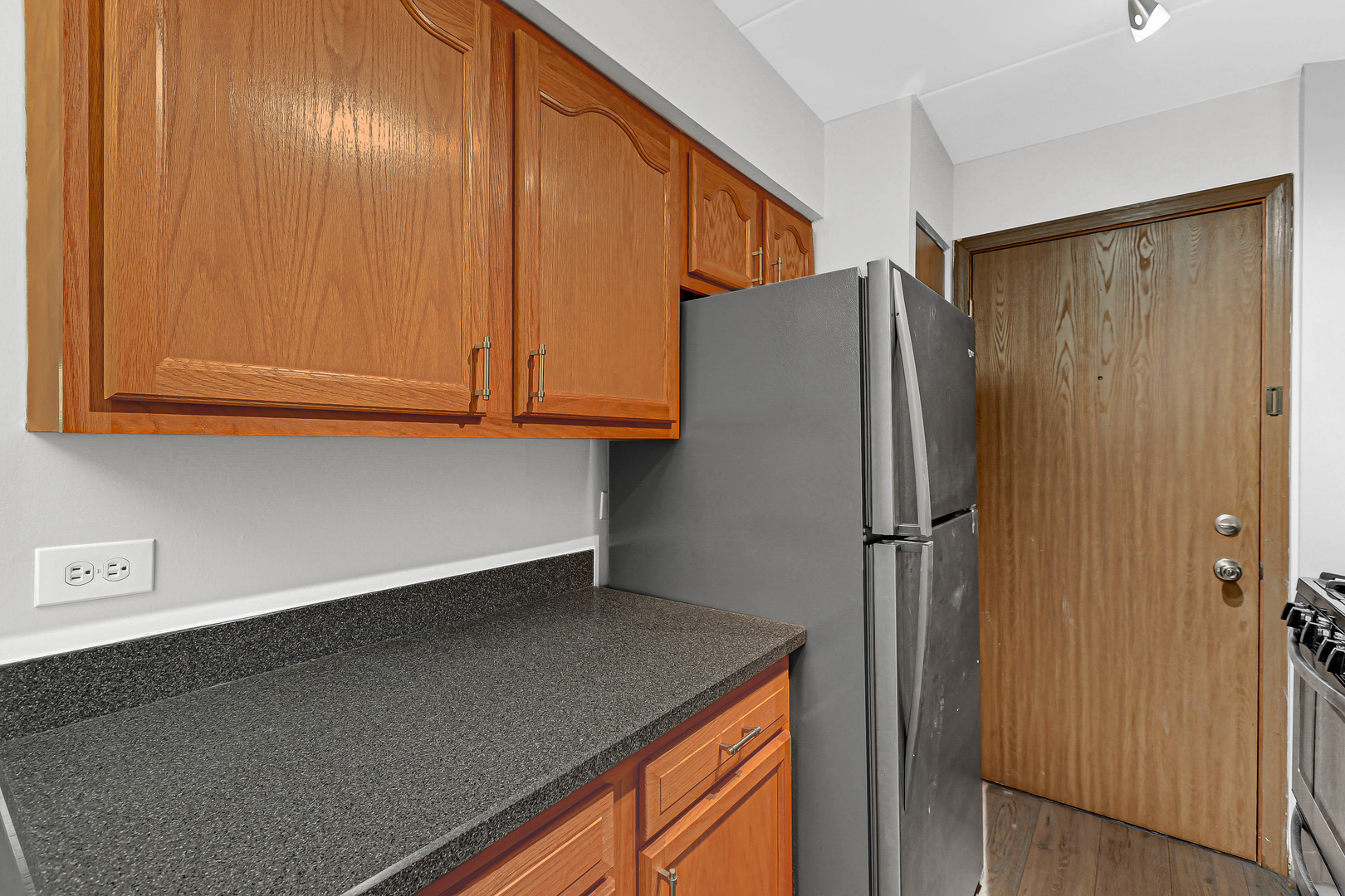 10430 Ridgeland Avenue 6 Property Photo 6