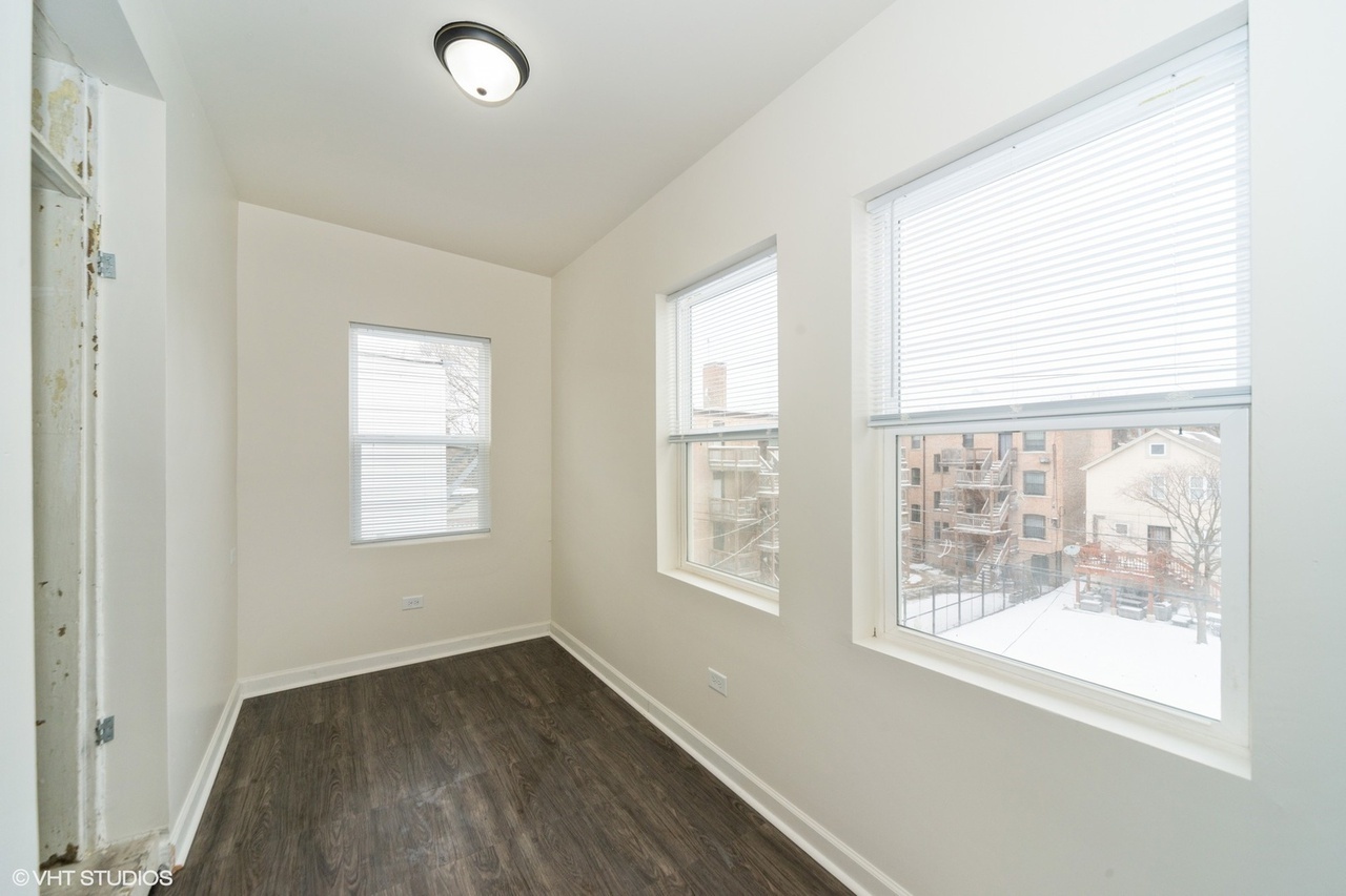 4934 W Jackson Boulevard 1w Property Photo 7