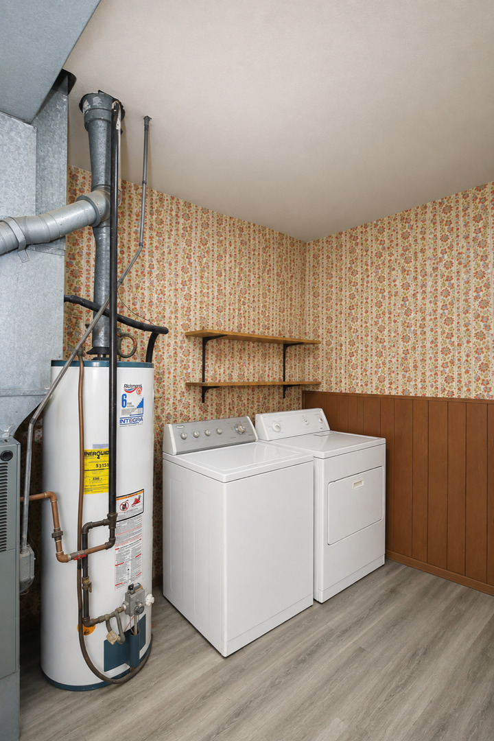 107 S Elroy Avenue Property Photo 30