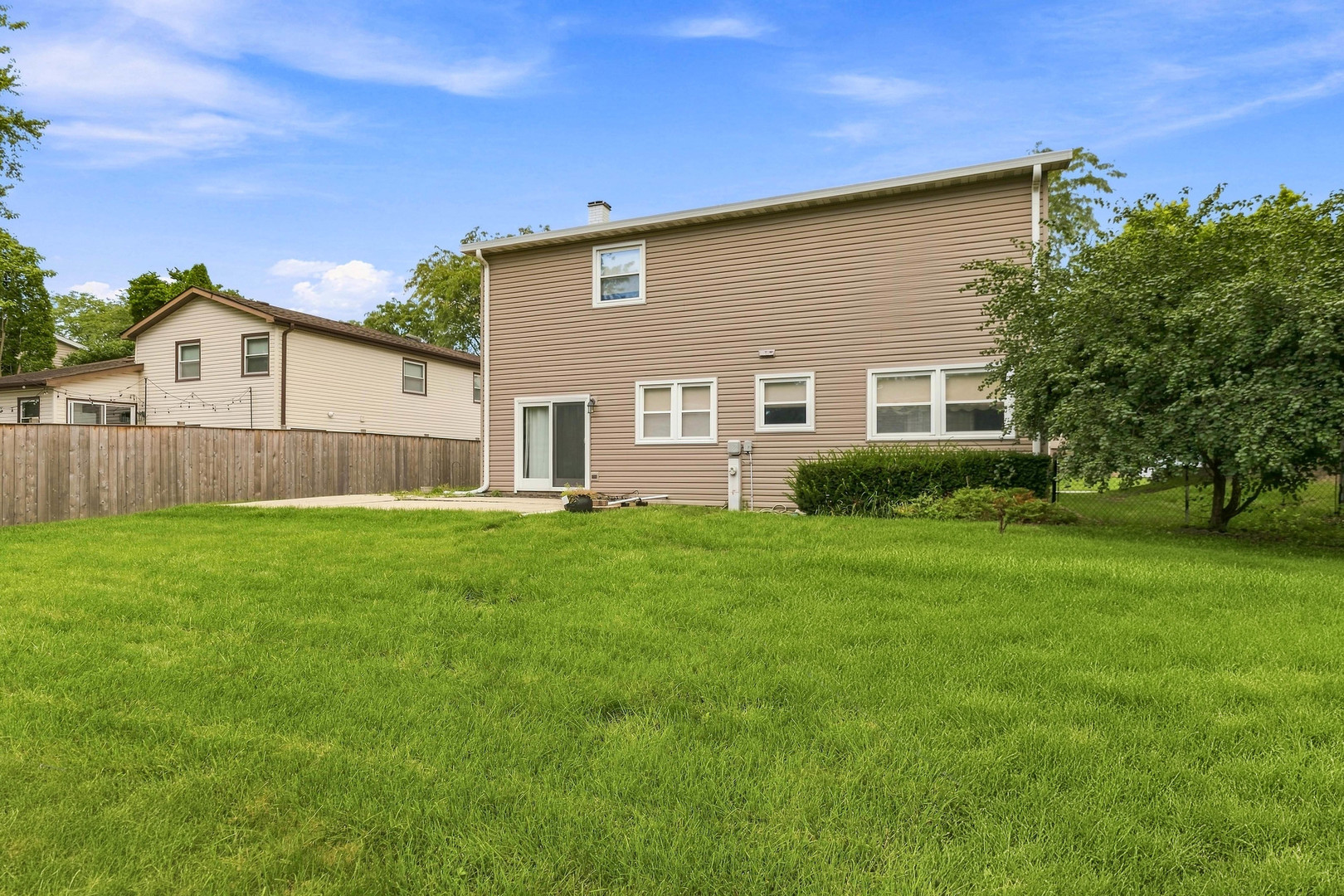 107 S Elroy Avenue Property Photo 31