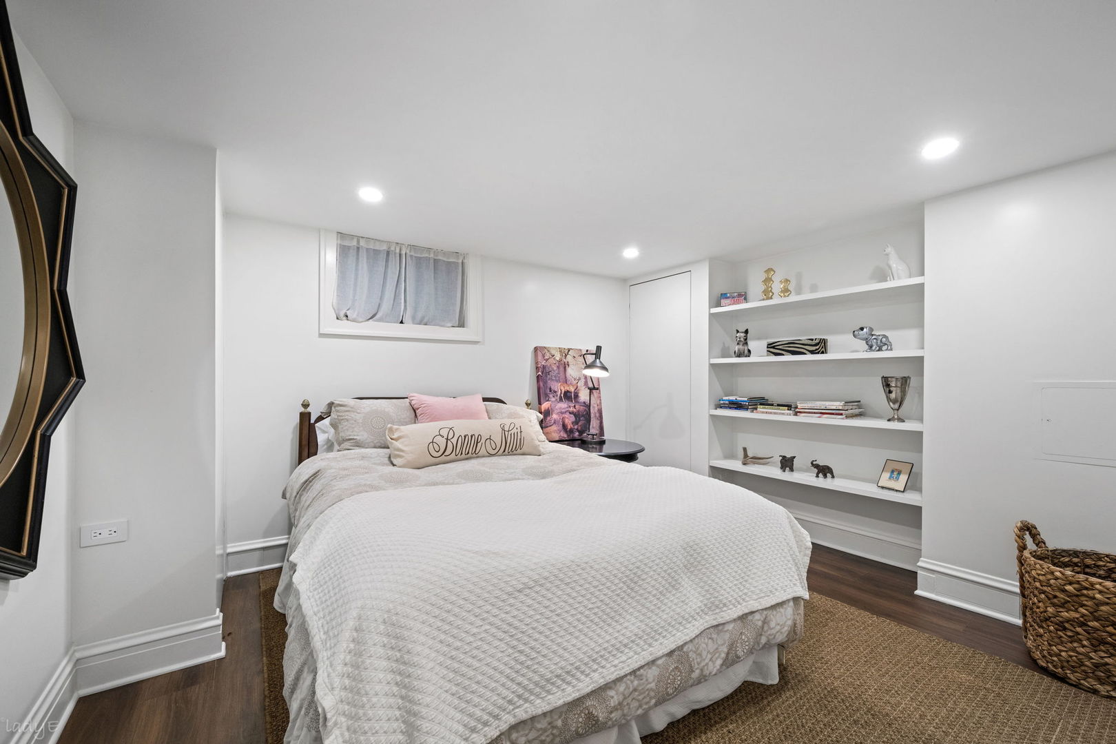 3045 W Ardmore Avenue Property Photo 29