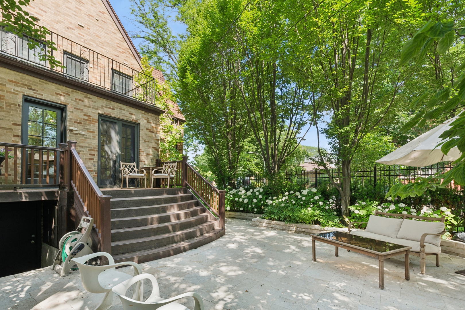 3045 W Ardmore Avenue Property Photo 31