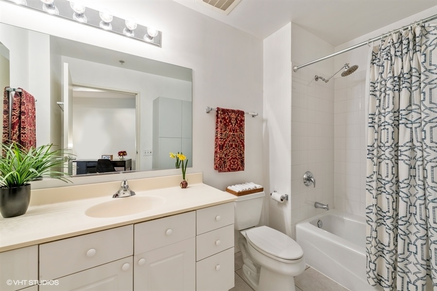 1720 Maple Avenue 409 Property Photo 10
