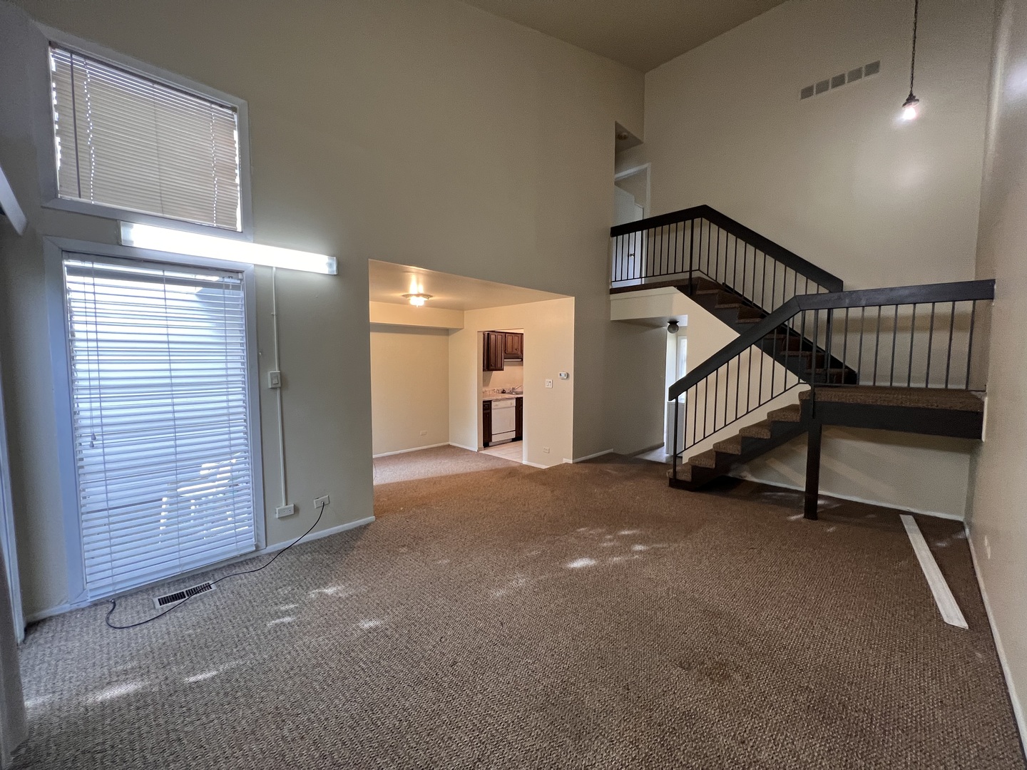 951 Wilshire Court 14-4 Property Photo 3