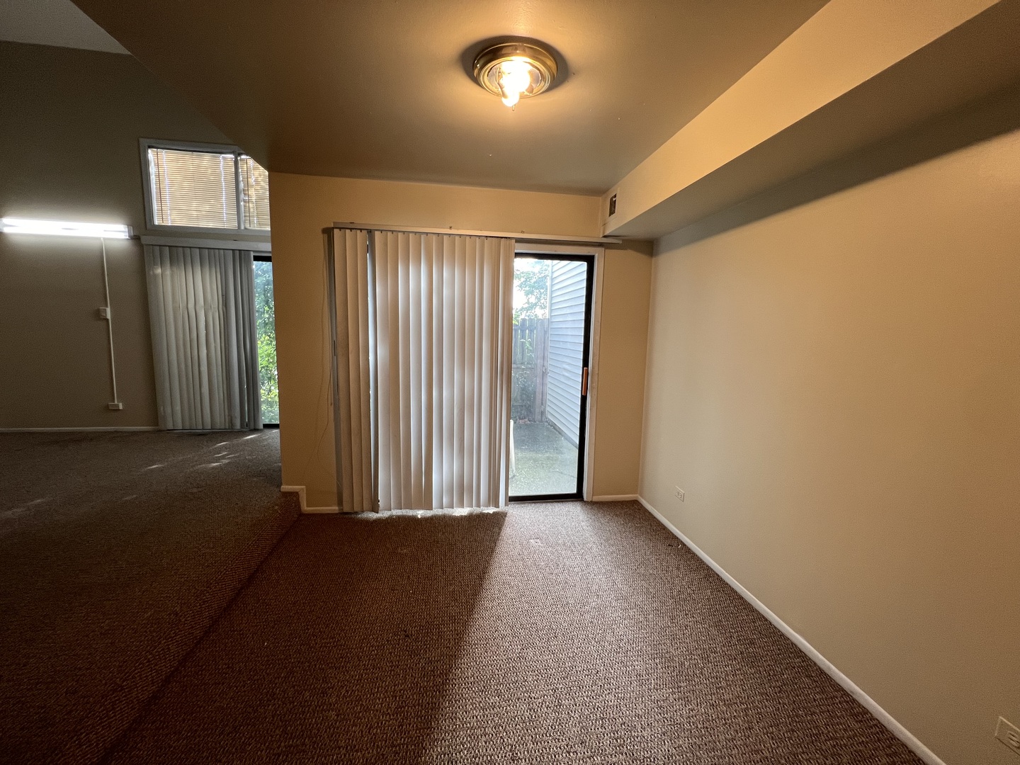 951 Wilshire Court 14-4 Property Photo 13