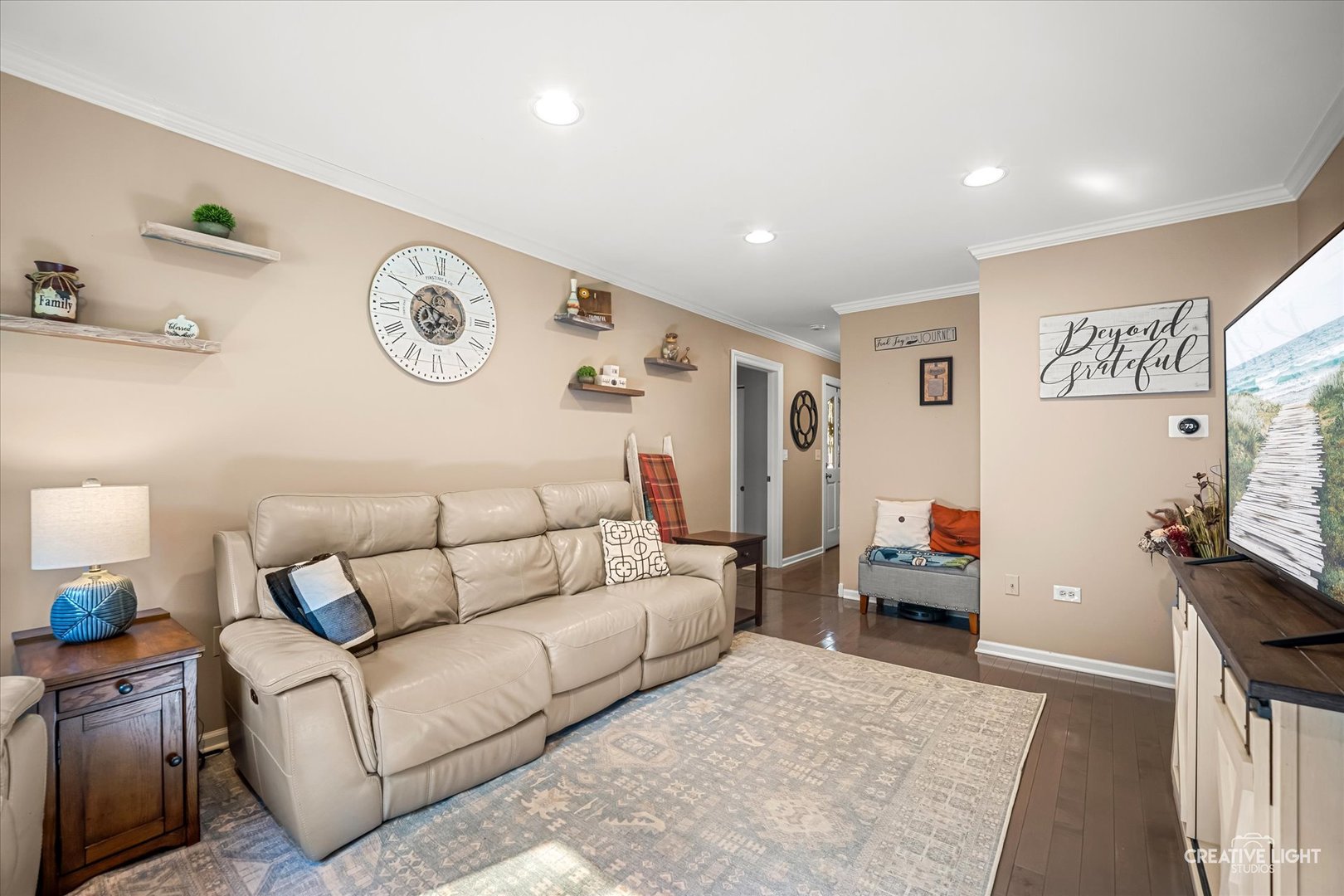 21436 W Sylvan Drive Property Photo 6
