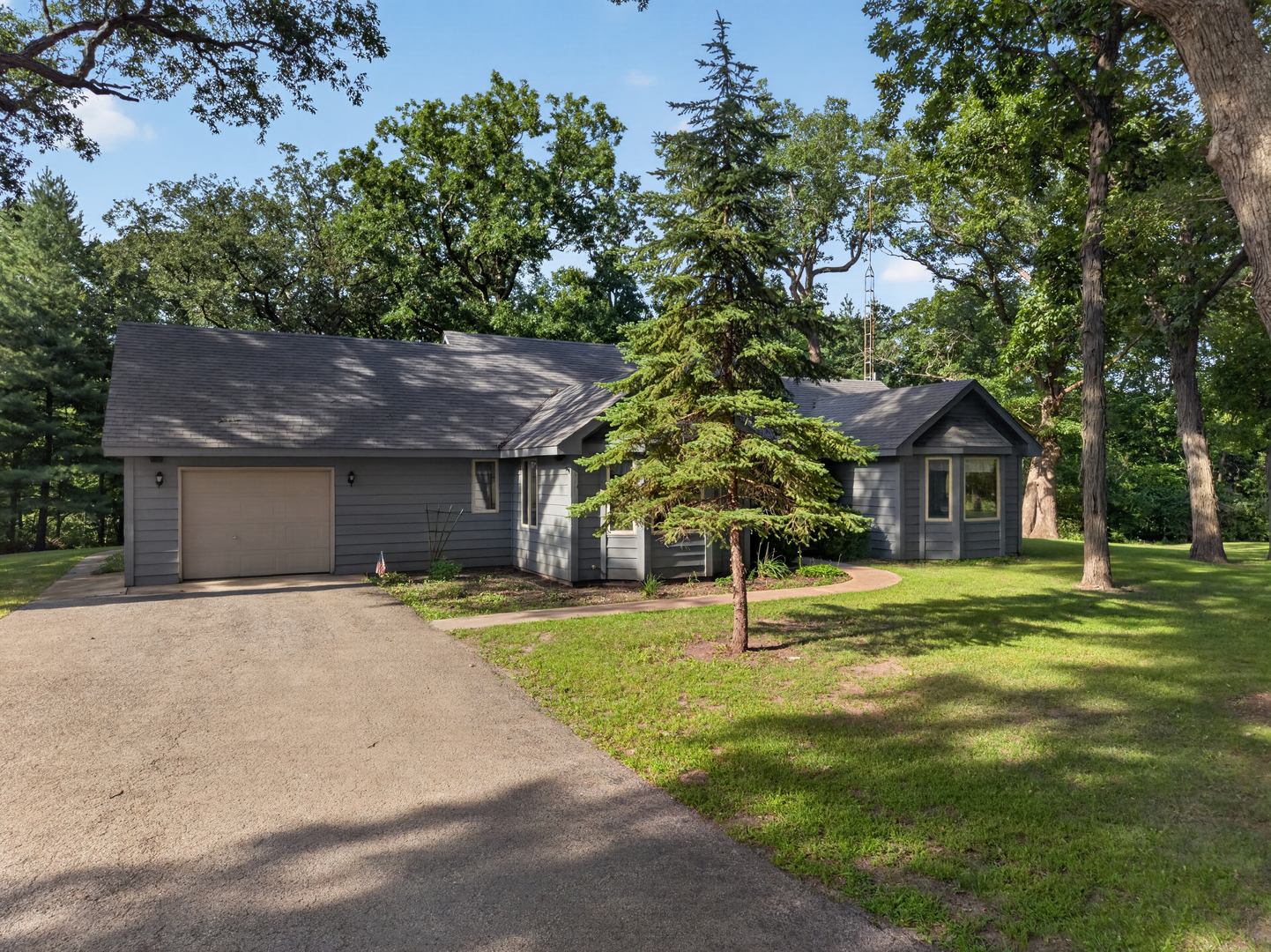 2945 W Southmor Road Property Photo 3