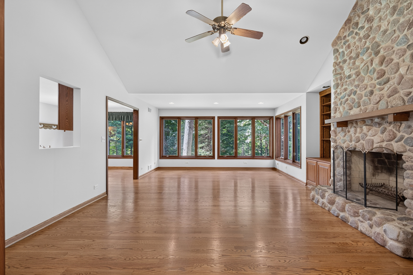 2945 W Southmor Road Property Photo 8