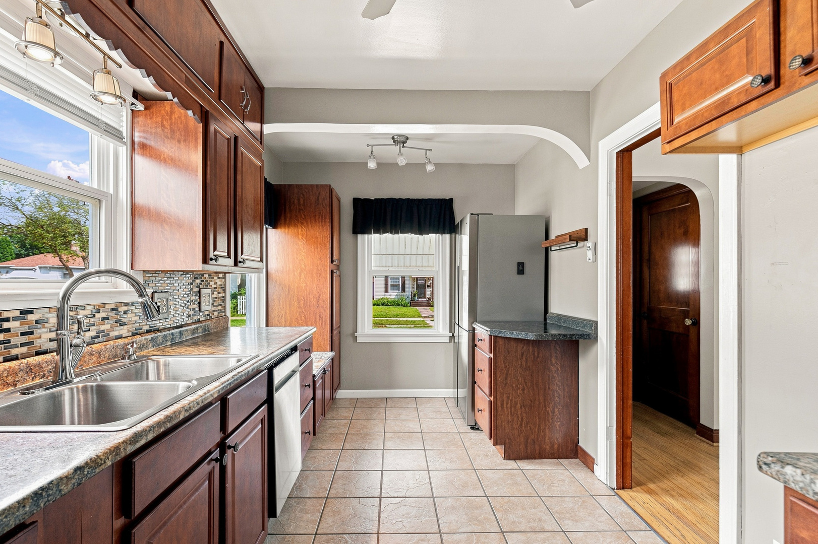 2026 46th Street Property Photo 12