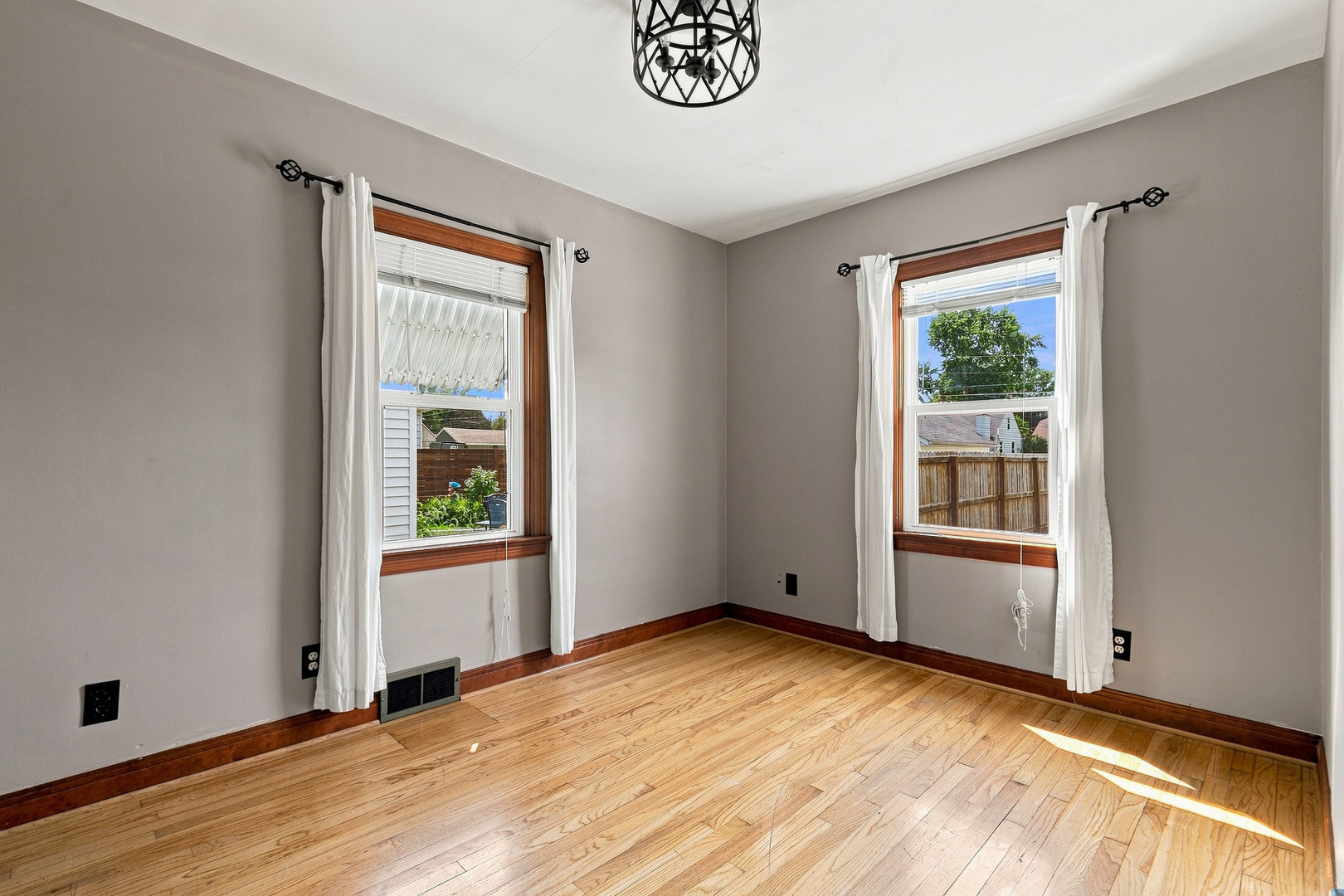 2026 46th Street Property Photo 19