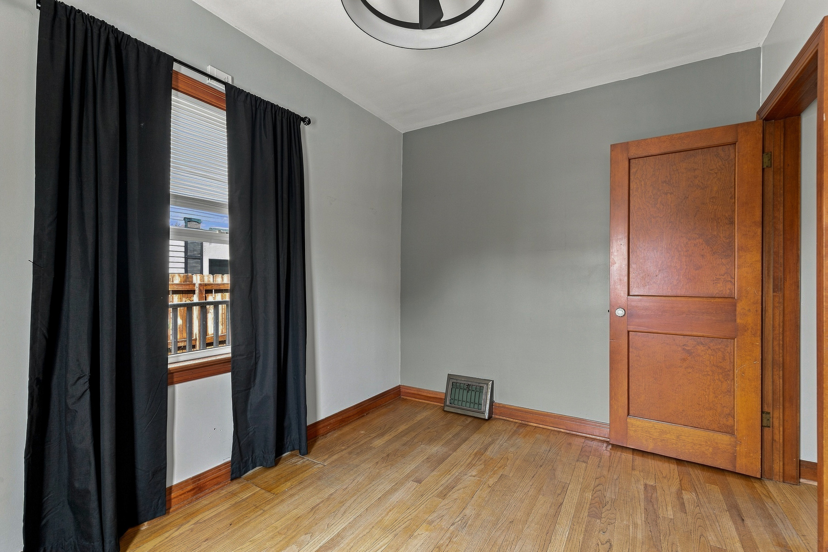 2026 46th Street Property Photo 23